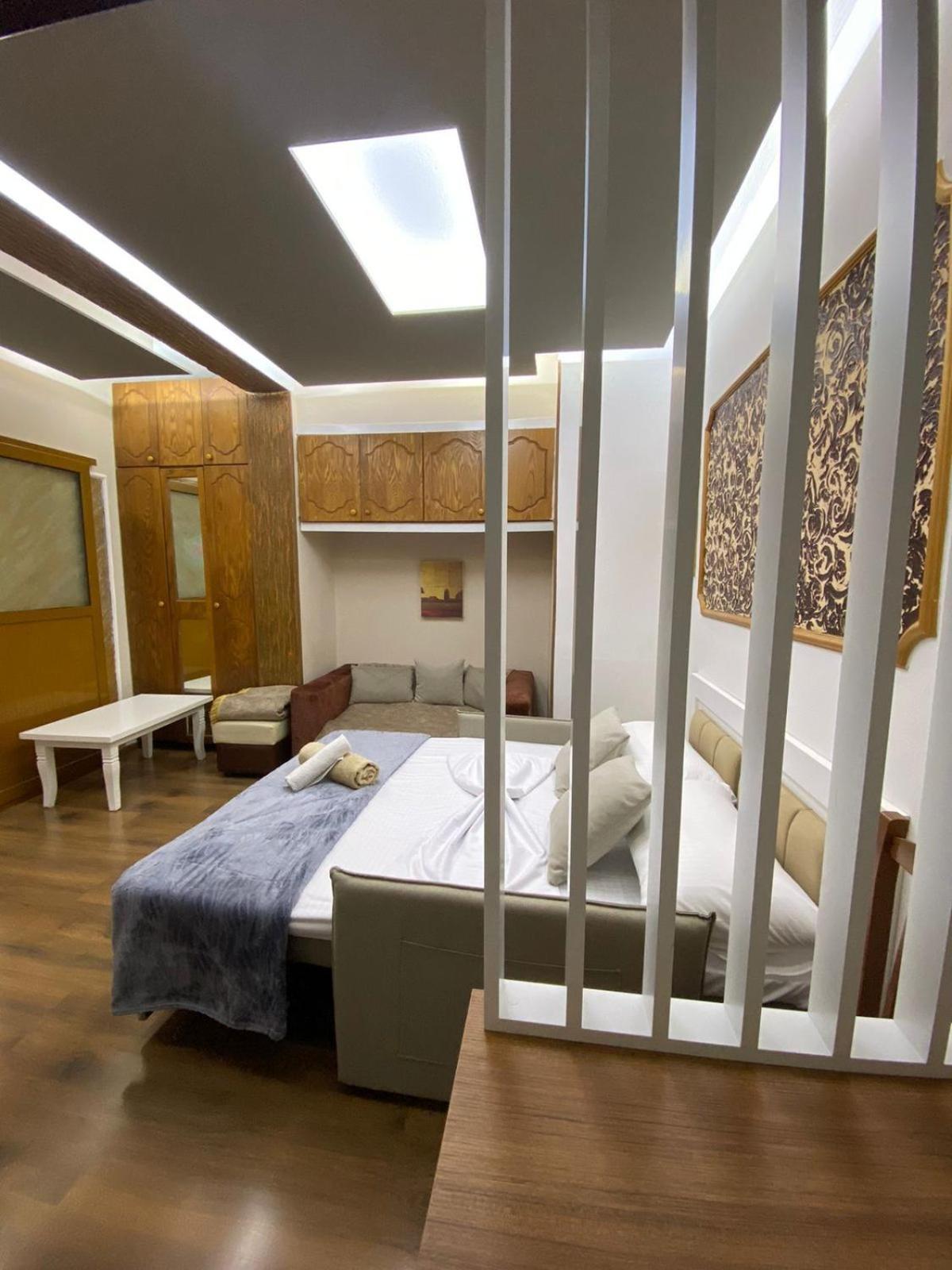 Vila Katalea จีโรคาสเตอร์ ภายนอก รูปภาพ