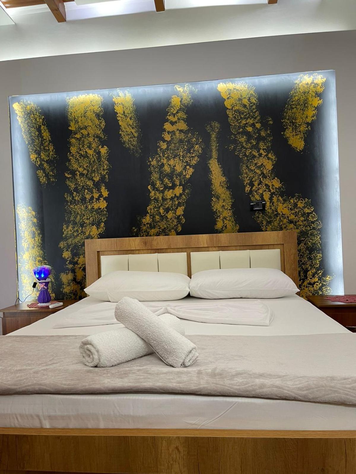 Vila Katalea จีโรคาสเตอร์ ภายนอก รูปภาพ