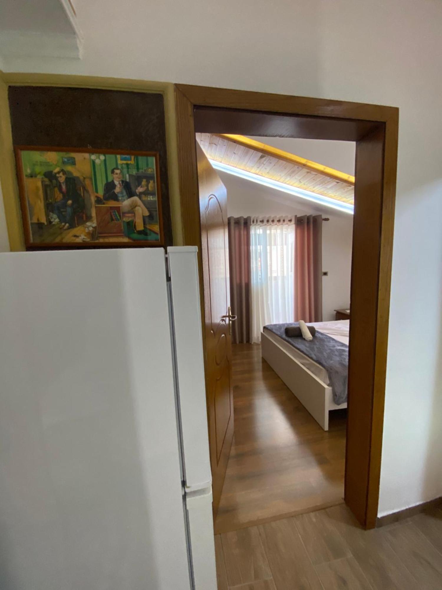Vila Katalea จีโรคาสเตอร์ ภายนอก รูปภาพ