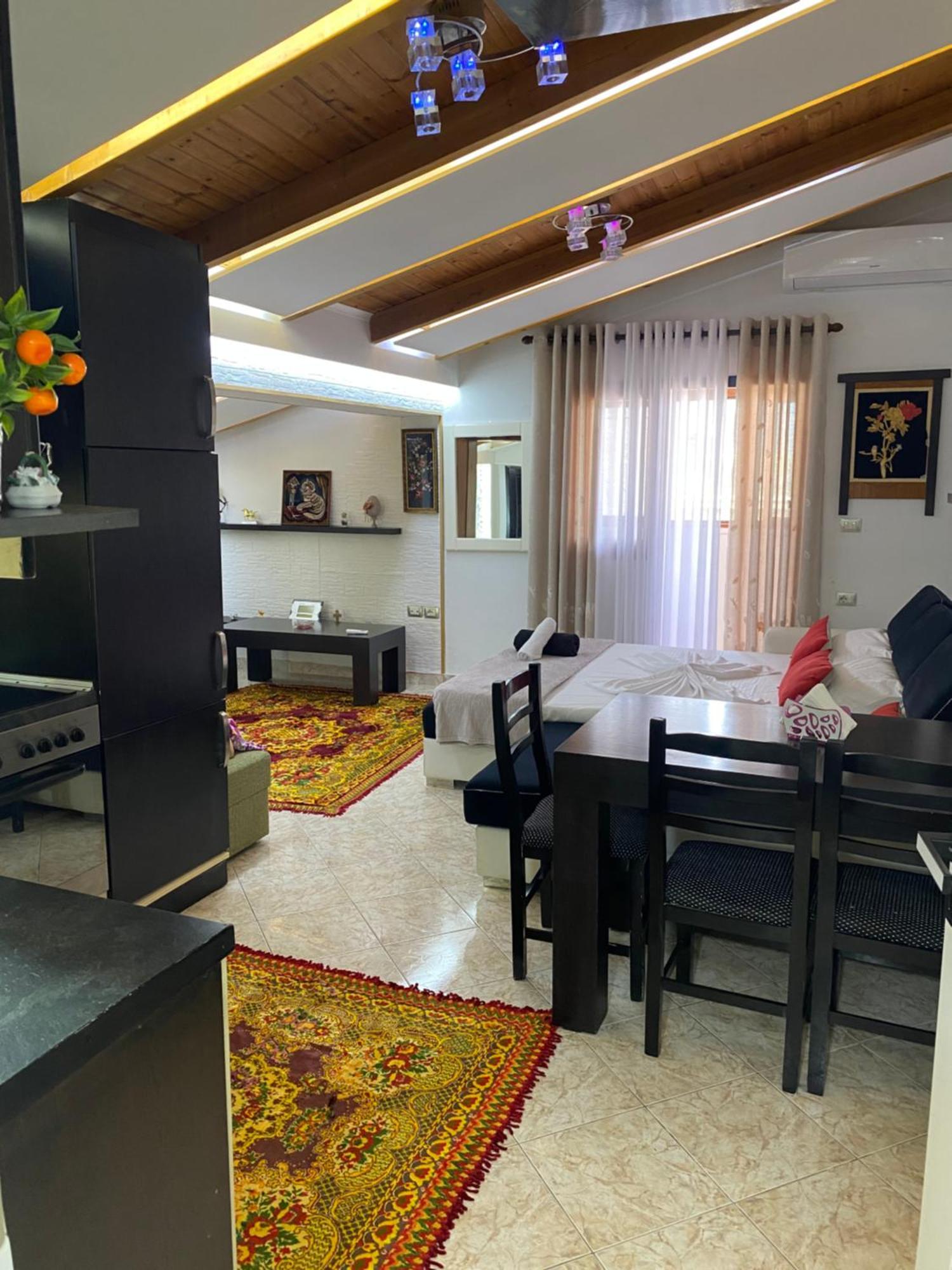 Vila Katalea จีโรคาสเตอร์ ภายนอก รูปภาพ