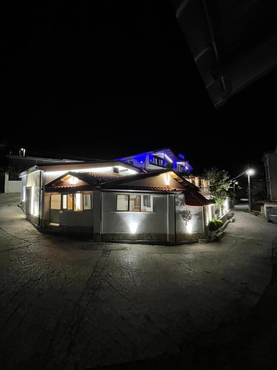 Vila Katalea จีโรคาสเตอร์ ภายนอก รูปภาพ