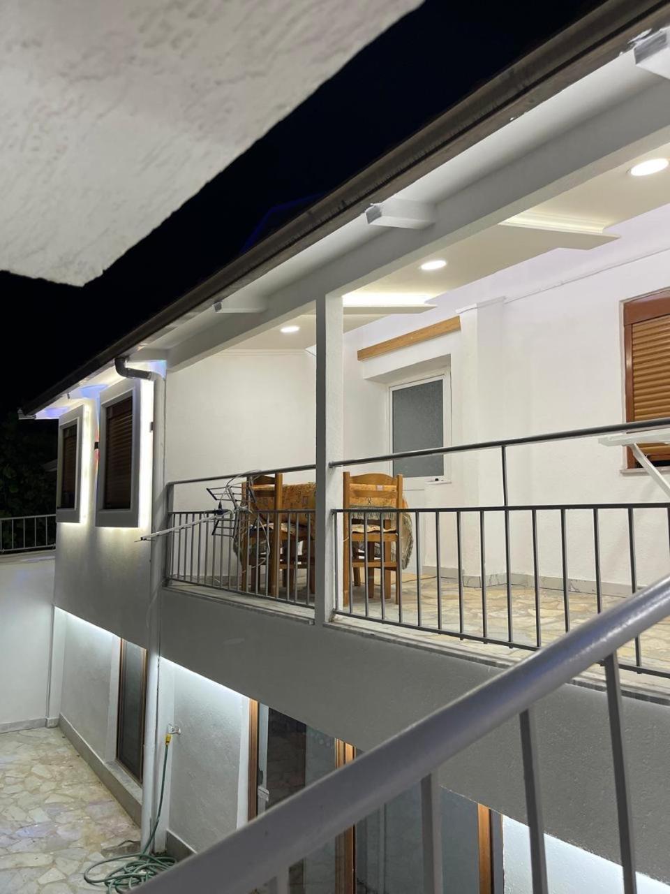 Vila Katalea จีโรคาสเตอร์ ภายนอก รูปภาพ